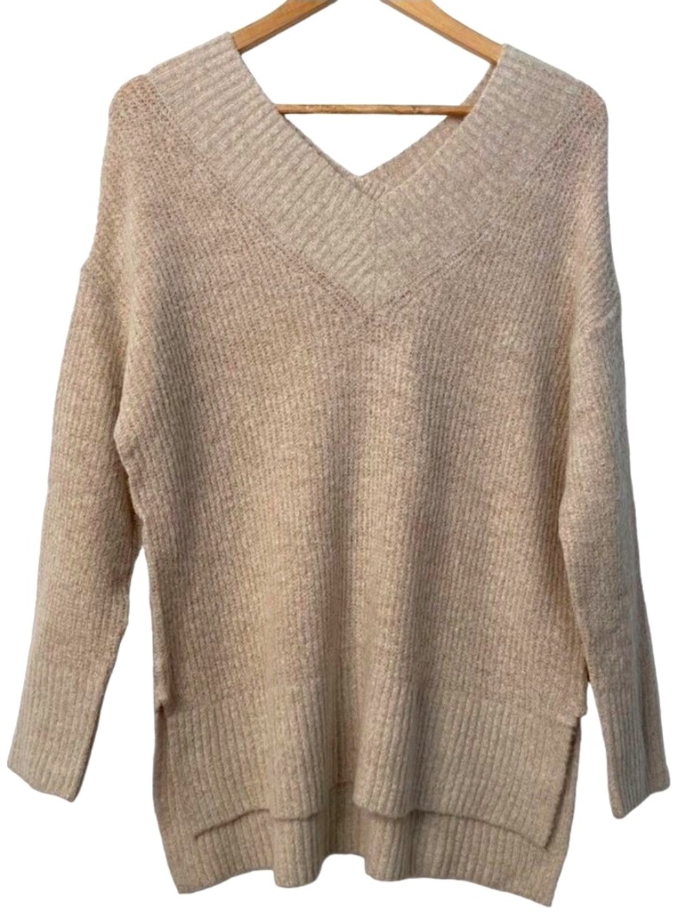 Guilty knit sweater beige V neckline/ back delicate sleeves size small